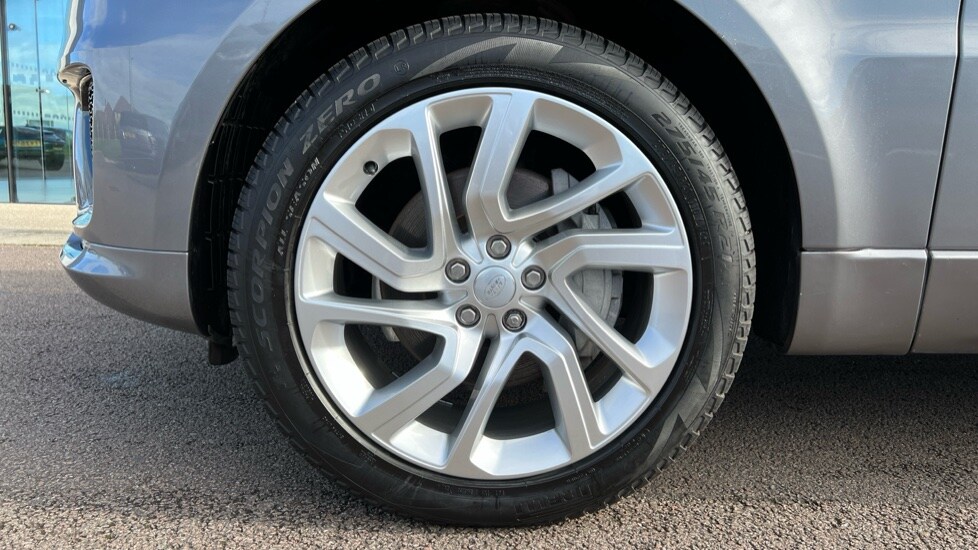 Used Land Rover Range Rover Sport 2022 for sale - 76870260: Photo 32