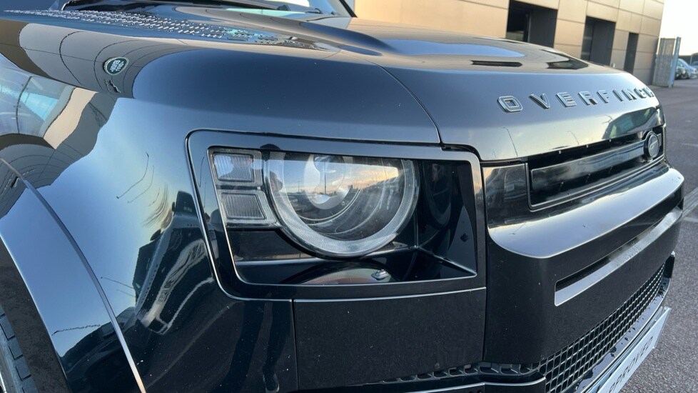 Used Land Rover Defender 2024 for sale - 76873756: Photo 17