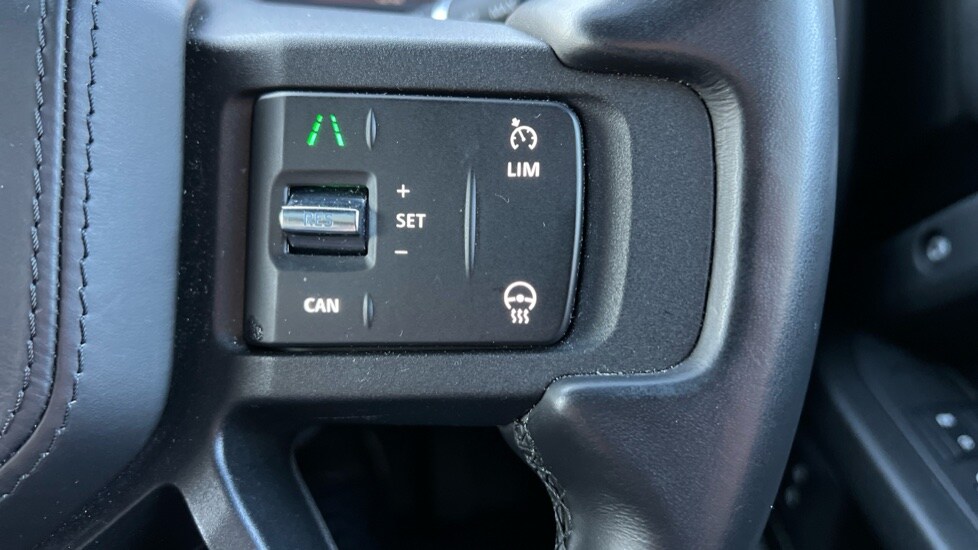 Used Land Rover Defender 2024 for sale - 76873756: Photo 34