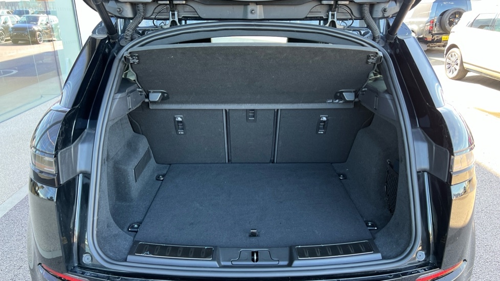 Used Land Rover Range Rover Evoque 2025 for sale - 76870769: Photo 10