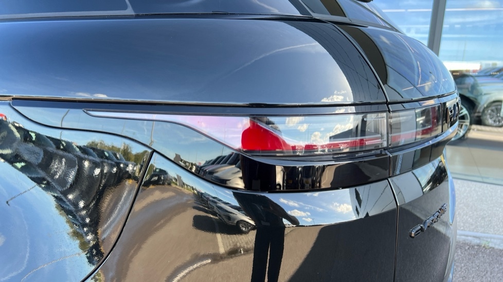 Used Land Rover Range Rover Evoque 2025 for sale - 76870769: Photo 19