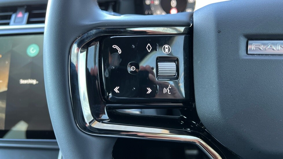 Used Land Rover Range Rover Evoque 2025 for sale - 76870769: Photo 37