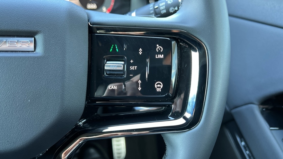 Used Land Rover Range Rover Evoque 2025 for sale - 76870769: Photo 38