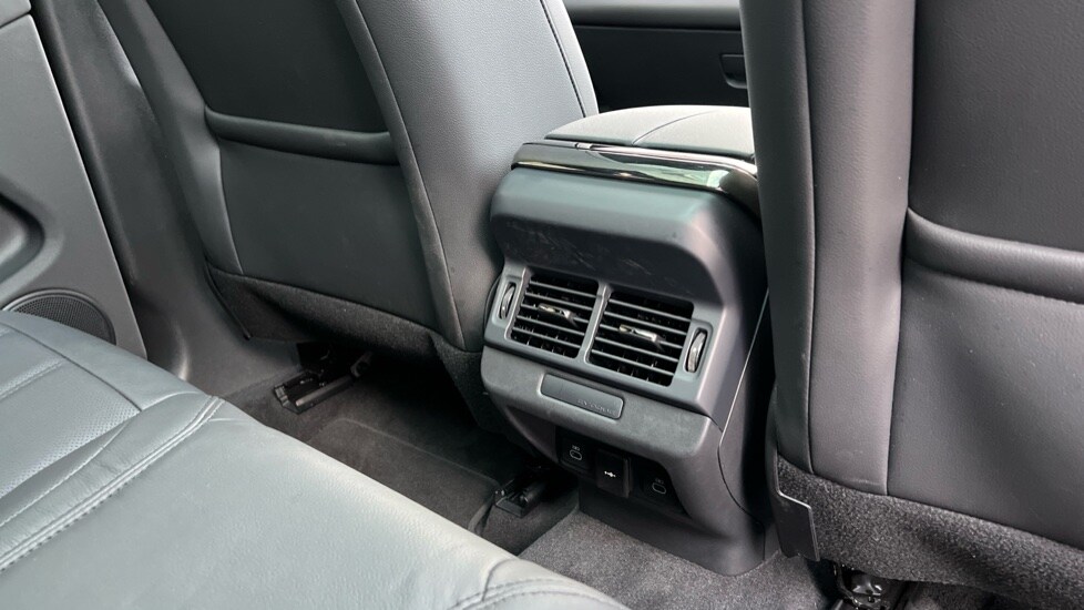 Used Land Rover Range Rover Evoque 2025 for sale - 76044507: Photo 18