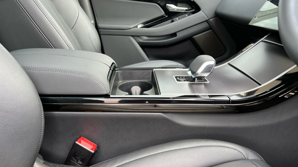 Used Land Rover Range Rover Evoque 2025 for sale - 76044507: Photo 22