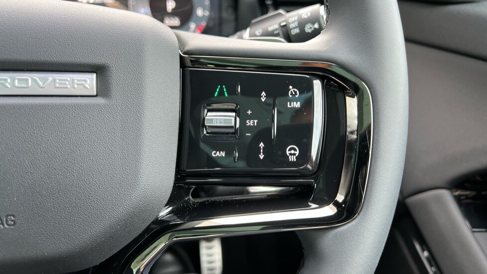 Used Land Rover Range Rover Evoque 2025 for sale - 76044507: Photo 38