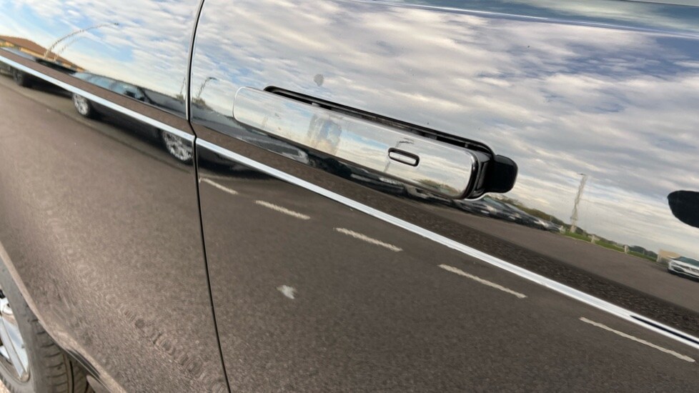 Used Land Rover Range Rover Evoque 2025 for sale - 76044507: Photo 51