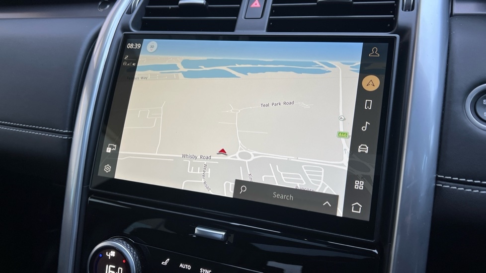 Used Land Rover Discovery 2025 for sale - 76937558: Photo 11