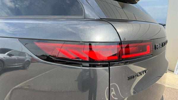 Used Land Rover Range Rover Sport 2025 for sale - 76190964: Photo 19