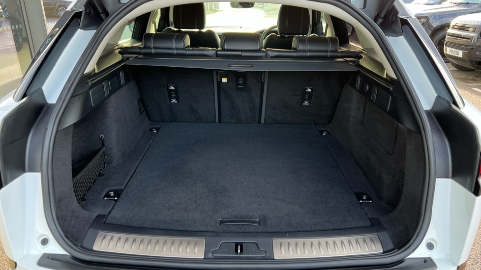 Used Land Rover Range Rover Velar 2022 for sale - 76873812: Photo 10