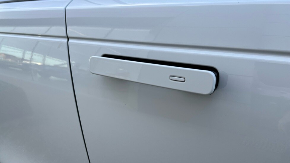 Used Land Rover Range Rover Velar 2022 for sale - 76873812: Photo 49