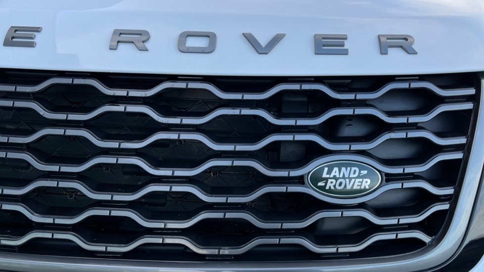 Used Land Rover Range Rover Velar 2022 for sale - 76873812: Photo 56