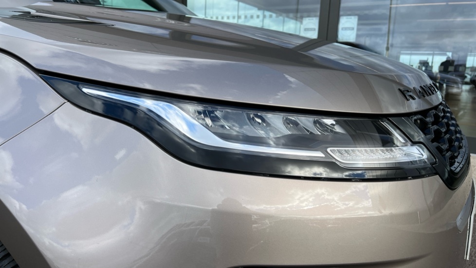 Used Land Rover Range Rover Evoque 2023 for sale - 76587074: Photo 17