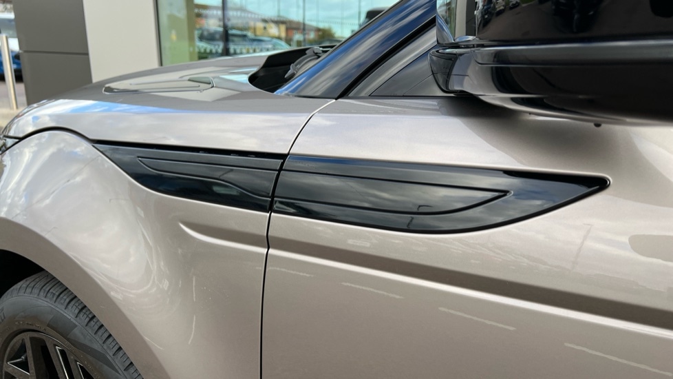 Used Land Rover Range Rover Evoque 2023 for sale - 76587074: Photo 20