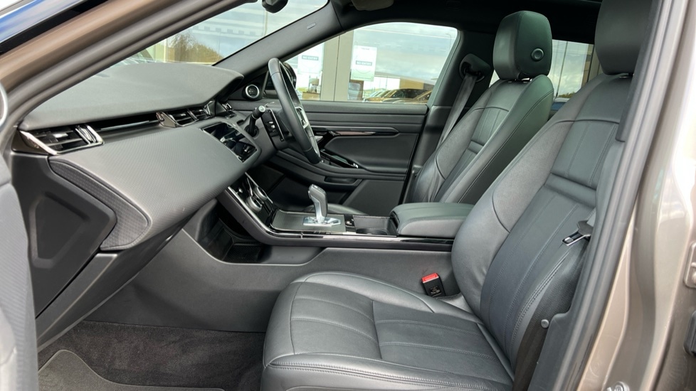 Used Land Rover Range Rover Evoque 2023 for sale - 76587074: Photo 3