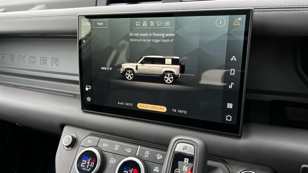 Used Land Rover Defender 2024 for sale - 76999520: Photo 48