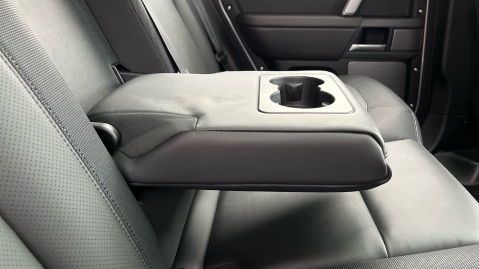 Used Land Rover Defender 2024 for sale - 76999520: Photo 54