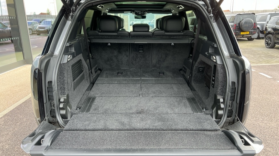 Used Land Rover Range Rover 2024 for sale - 76459046: Photo 10