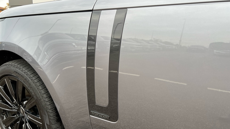 Used Land Rover Range Rover 2024 for sale - 76459046: Photo 20