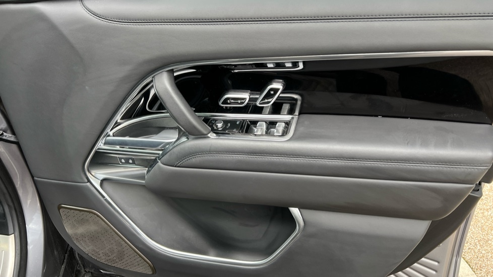 Used Land Rover Range Rover 2024 for sale - 76459046: Photo 23