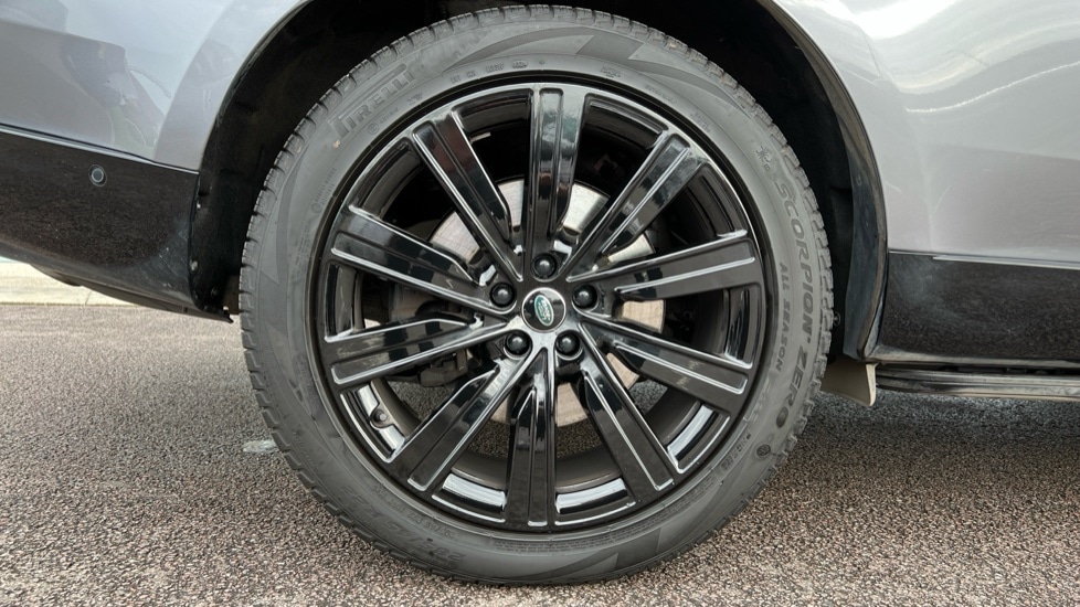 Used Land Rover Range Rover 2024 for sale - 76459046: Photo 31
