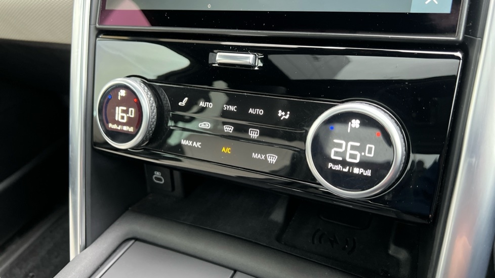 Used Land Rover Discovery 2022 for sale - 76954328: Photo 42