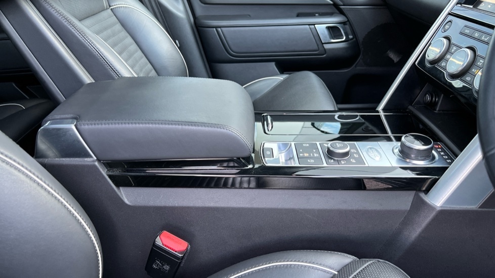 Used Land Rover Discovery 2020 for sale - 76874919: Photo 22