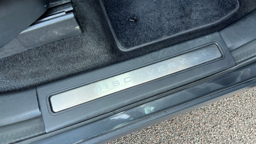 Used Land Rover Discovery 2020 for sale - 76874919: Photo 24