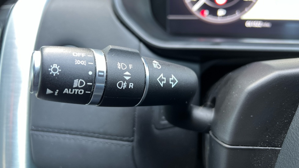 Used Land Rover Discovery 2020 for sale - 76874919: Photo 39