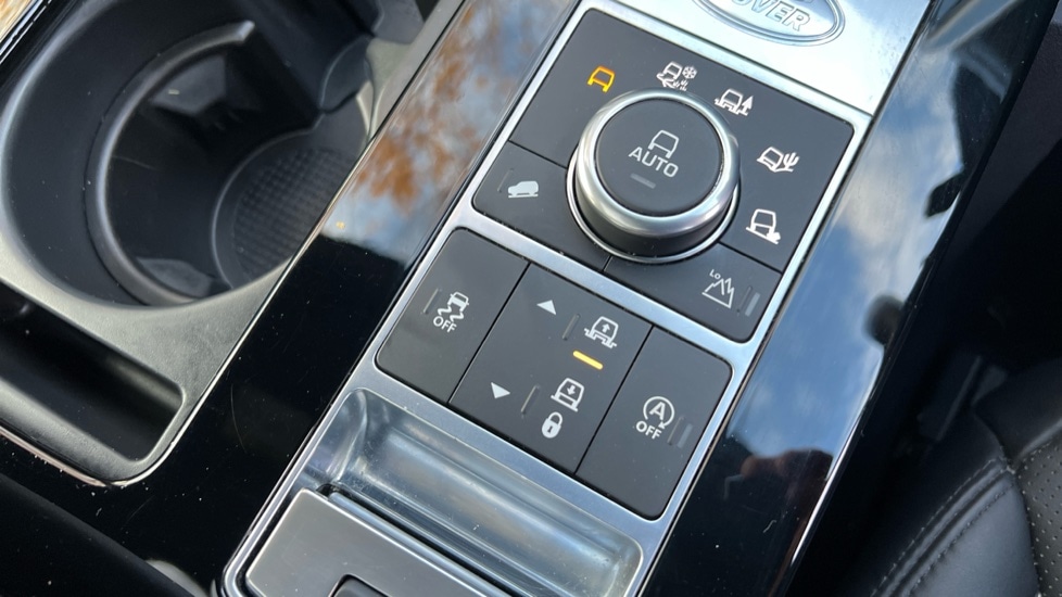 Used Land Rover Discovery 2020 for sale - 76874919: Photo 47