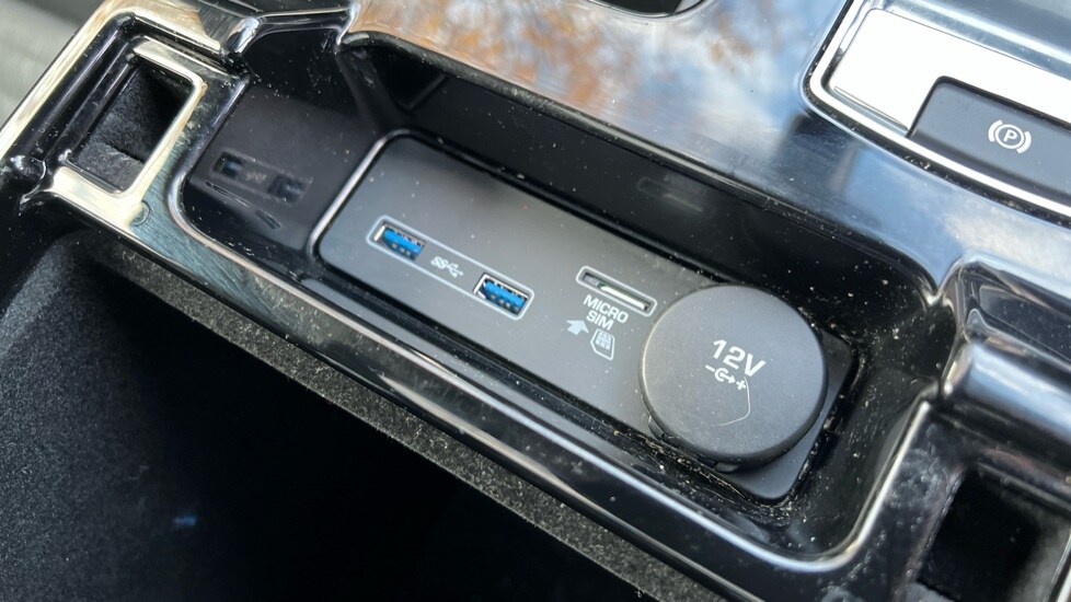 Used Land Rover Discovery 2020 for sale - 76874919: Photo 48