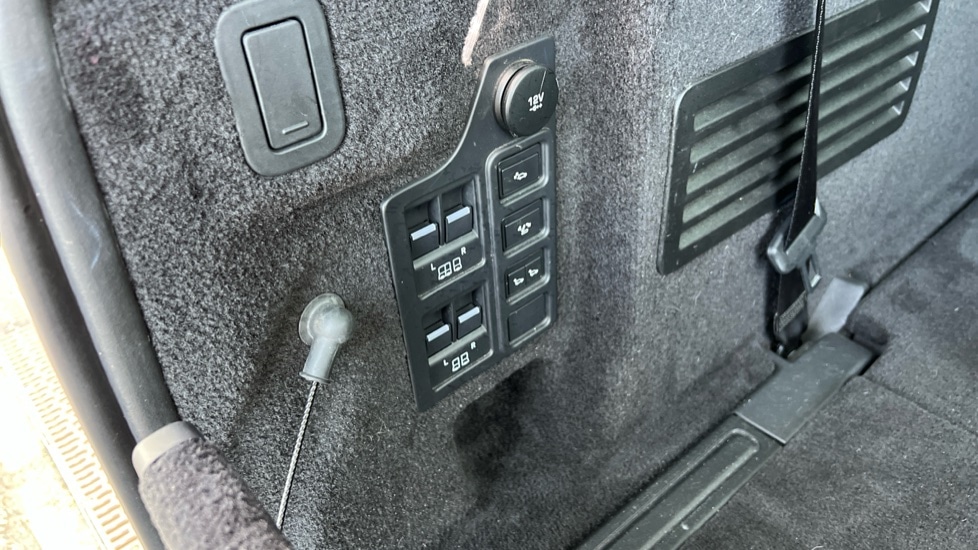 Used Land Rover Discovery 2020 for sale - 76874919: Photo 62