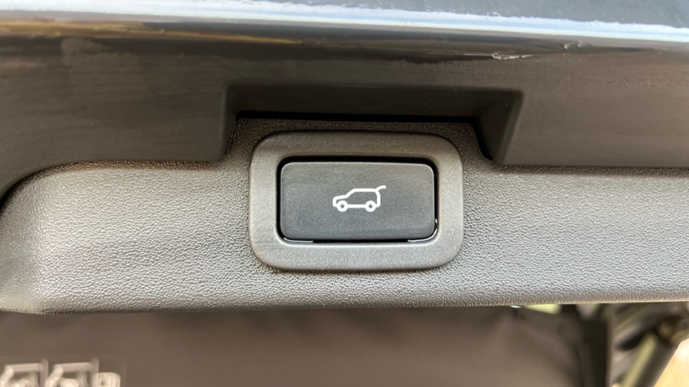 Used Land Rover Discovery 2020 for sale - 76874919: Photo 63