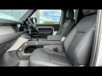 Used Land Rover Defender 2022 for sale - 74765808: Photo