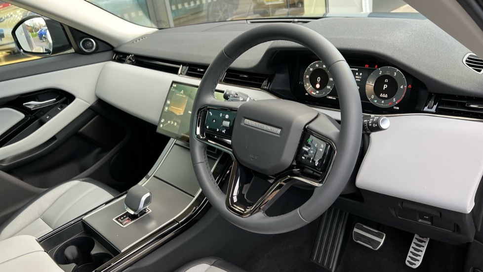 Used Land Rover Range Rover Evoque 2023 for sale - 76874917: Photo 28