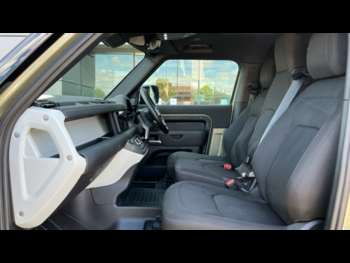 Used Land Rover Defender 2024 for sale - 75182515: Photo