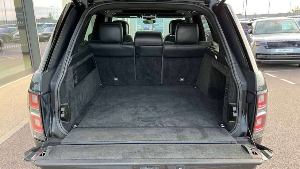 Used Land Rover Range Rover 2021 for sale - 76869732: Photo 10