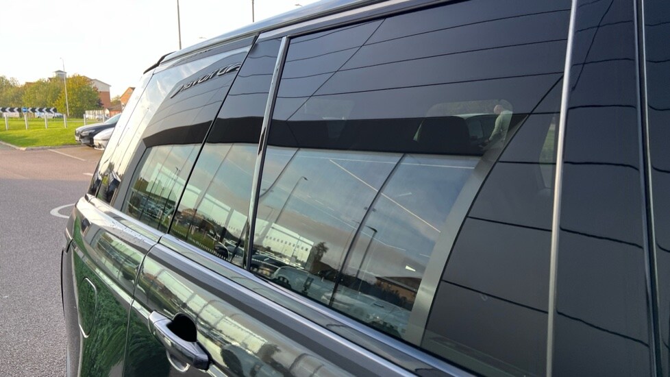 Used Land Rover Range Rover 2021 for sale - 76869732: Photo 53