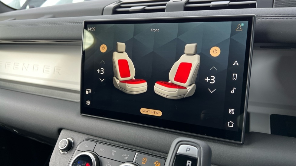 Used Land Rover Defender 2025 for sale - 76410614: Photo 43