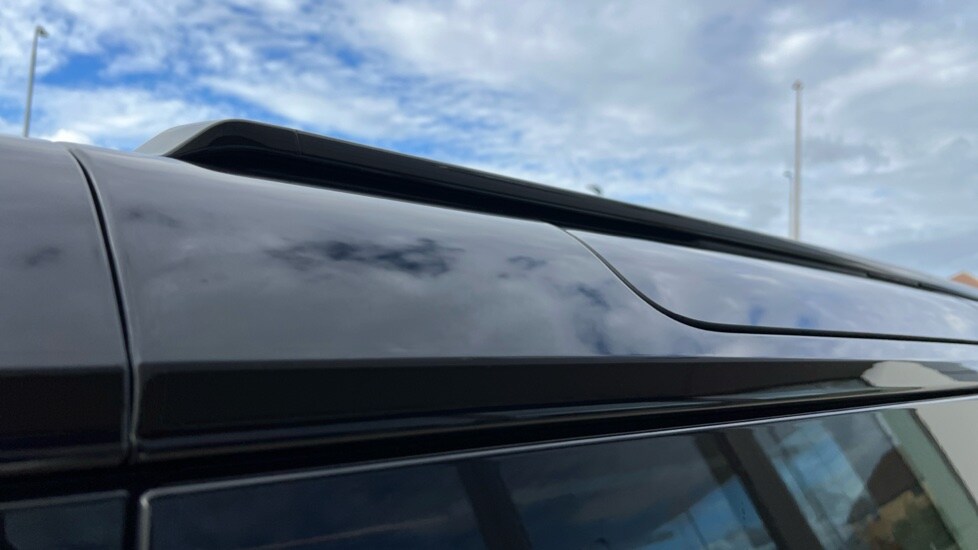 Used Land Rover Defender 2025 for sale - 76410614: Photo 53