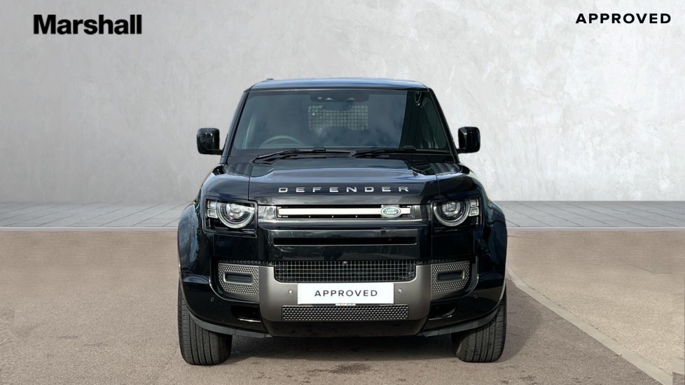 Used Land Rover Defender 2025 for sale - 76410614: Photo 7