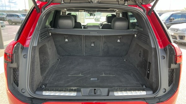 Used Land Rover Range Rover Sport 2024 for sale - 75660395: Photo 10