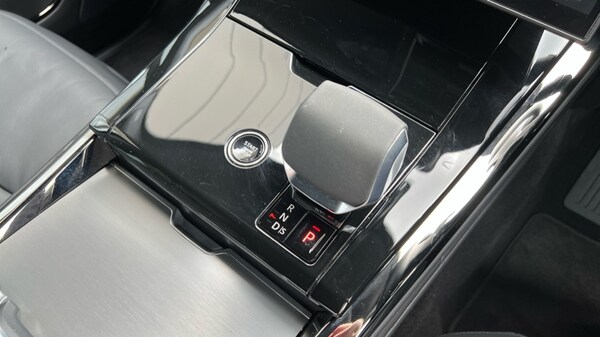 Used Land Rover Range Rover Sport 2024 for sale - 75660395: Photo 13