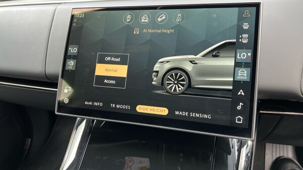 Used Land Rover Range Rover Sport 2024 for sale - 75660395: Photo 45
