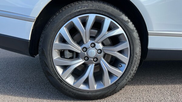 Used Land Rover Range Rover 2019 for sale - 76140168: Photo 31