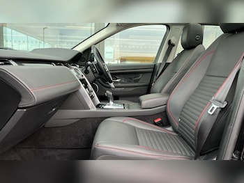 Used Land Rover Discovery Sport 2021 for sale - 76901525: Photo