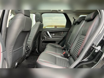 Used Land Rover Discovery Sport 2021 for sale - 76901525: Photo