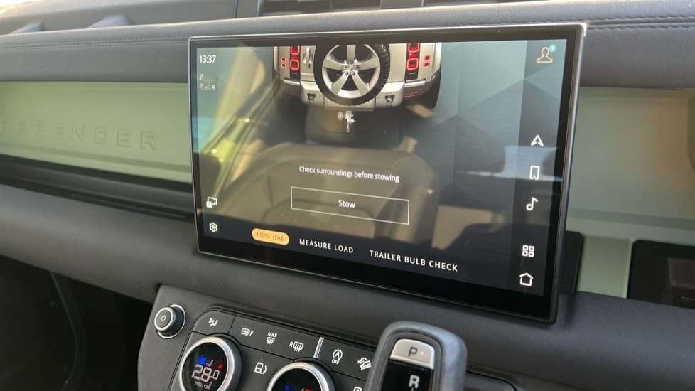 Used Land Rover Defender 2023 for sale - 76873817: Photo 47