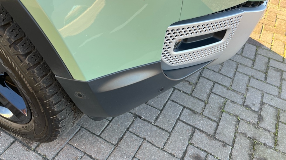 Used Land Rover Defender 2023 for sale - 76873817: Photo 58