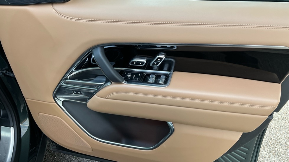 Used Land Rover Range Rover 2023 for sale - 77057795: Photo 24